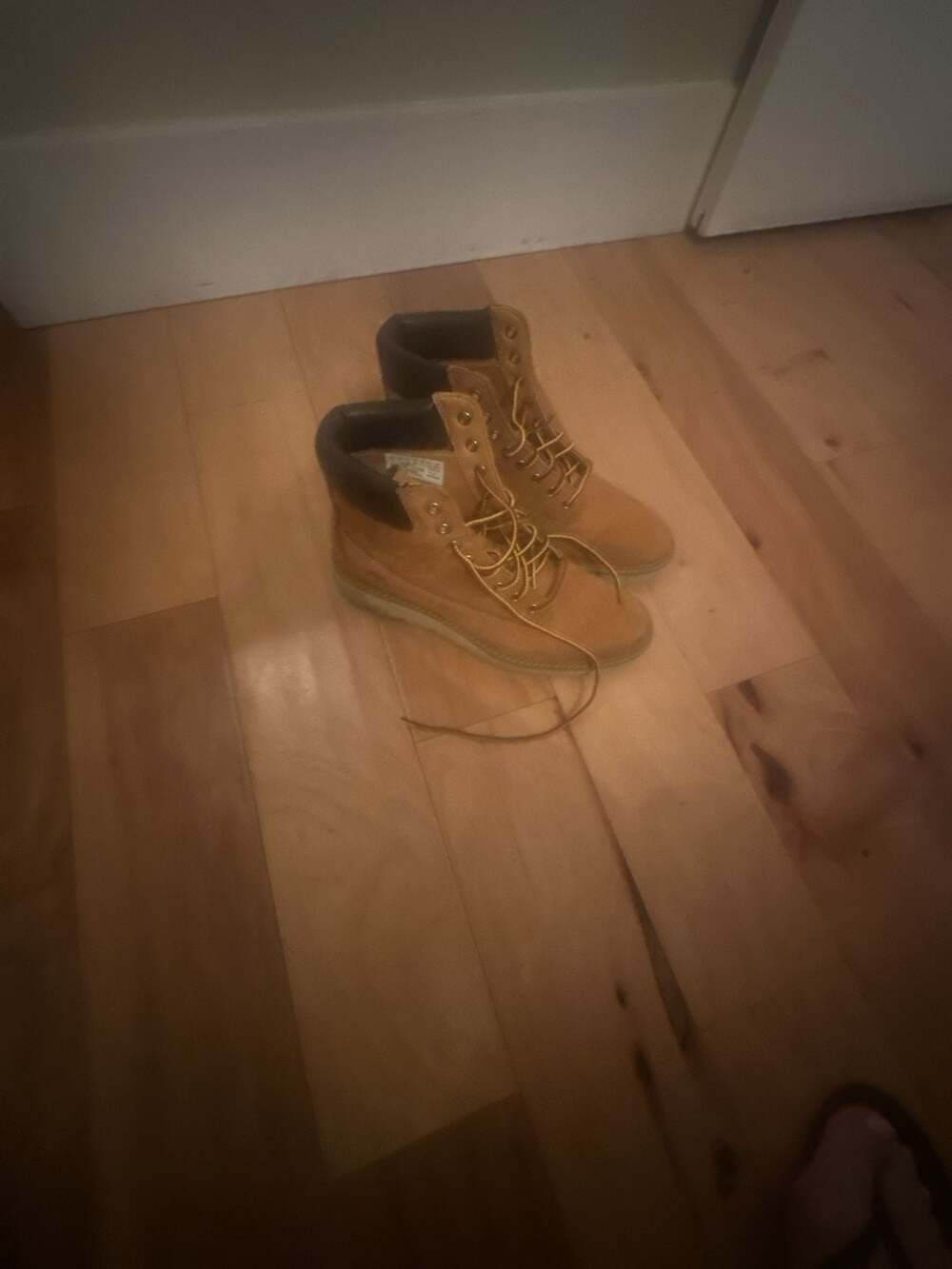 Timberland Women's Kenniston 6-Inch SensorFlex Lace Up Boots